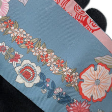 Load image into Gallery viewer, HERMES Twilly BRIDES DE GALA EN FLEURS Brides de Gala en Fleurs Blue Jean/Rose/Salmon Silk100%
