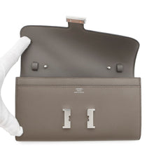 将图像加载到图库查看器中，HERMES Constance to Go Etain Epsom
