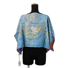 将图像加载到图库查看器中，HERMES Carre Dossart Double Face The Painters&#39; Garden Le Jardin de Peintres Poncho Blue/Vert/Orange/Purple Silk100%
