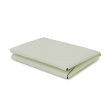 Load image into Gallery viewer, HERMES Calvi Duo Vert Fizz Epsom
