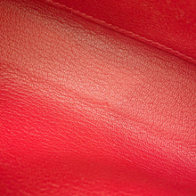 Load image into Gallery viewer, HERMES ClicH Shoulder Bag Rouge Coeur Evergrain Size 21
