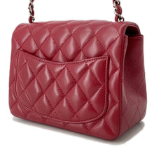 将图像加载到图库查看器中，CHANEL Mini Matelasse Single Chain Shoulder Bag RedA35200 Lambskin
