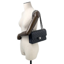 Load image into Gallery viewer, CHANEL Matelasse W-Flap W-Chain Shoulder Bag BlackA01113 Caviar Leather Size 23
