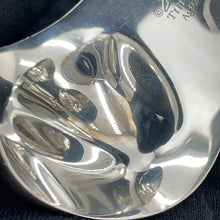 将图像加载到图库查看器中，TIFFANY&amp;Co. Elsa Peretti Small Bone Cuff Size Medium60020031 SV925
