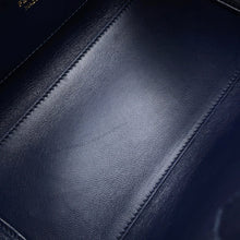 Load image into Gallery viewer, Ferragamo Hug 2-Way Handbag Midnight215975 Calf Leather Size XS
