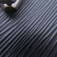 将图像加载到图库查看器中，LOUIS VUITTON Twist NoirM50282 Epi Leather Size MM
