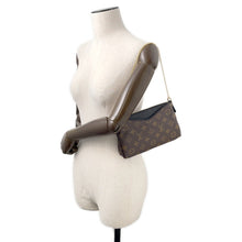 Load image into Gallery viewer, LOUIS VUITTON Pallas Clutch NoirM41639 Monogram
