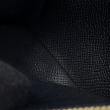 将图像加载到图库查看器中，HERMES Bean compact Black Epsom
