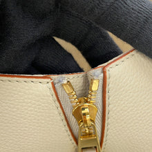 将图像加载到图库查看器中，LOEWE hammock light ghostA538S35X18 Leather Size Small
