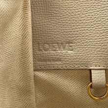 将图像加载到图库查看器中，LOEWE hammock light ghostA538S35X18 Leather Size Small
