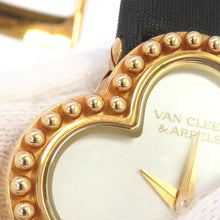 将图像加载到图库查看器中，Van Cleef &amp; Arpels Alhambra Small Model Watch W26mm x H26mm K18YG Satin Mother of Pearl DialVCARD22000
