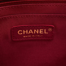 将图像加载到图库查看器中，CHANEL Matelasse Chain Backpack RedA91121 Lambskin
