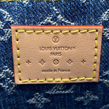 Load image into Gallery viewer, LOUIS VUITTON Pochette Cosmetic BlueM24316 MonogramDenim Size PM
