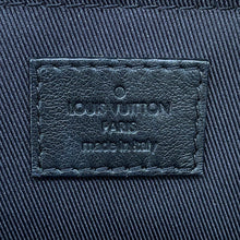 将图像加载到图库查看器中，LOUIS VUITTON Palm Springs Backpack NoirM44871 Monogram Size PM
