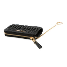 将图像加载到图库查看器中，MIUMIU Matelasse Coin purse Black5PP026 Leather
