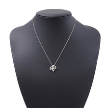将图像加载到图库查看器中，HARRY WINSTON Lily Cluster Mini Pendant Size MiniPEDPSM1MLC Pt950
