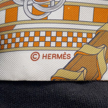 将图像加载到图库查看器中，HERMES Twilly Ma Le and Bag Charm Camel/White/BlancH062849S Silk100%
