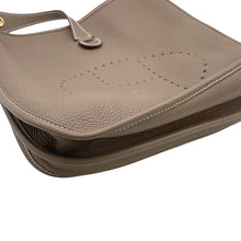 Load image into Gallery viewer, HERMES Evelyne 3 Etoupe Taurillon Clemence Size PM
