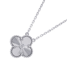 将图像加载到图库查看器中，Van Cleef &amp; Arpels Vintage Alhambra 1PDNecklace Holiday 2020VCARP6L800 18K White Gold

