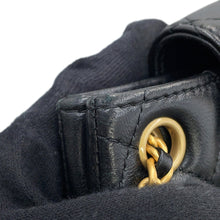 将图像加载到图库查看器中，CHANEL CC Logo Matelasse Messenger Bag BlackAS4609 Lambskin Size Small
