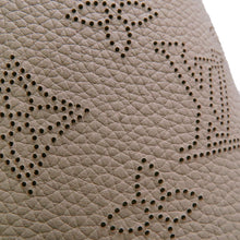 Load image into Gallery viewer, LOUIS VUITTON Hina GaletM54351 Monogram Mahina Size PM
