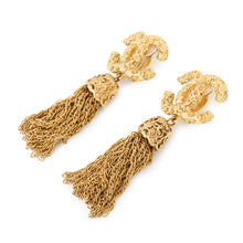 将图像加载到图库查看器中，CHANEL CC Logo Fringe Tassel Earring Lava Gold Gold Plated
