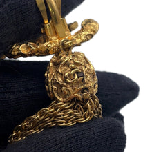 将图像加载到图库查看器中，CHANEL CC Logo Fringe Tassel Earring Lava Gold Gold Plated
