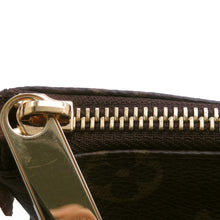 Load image into Gallery viewer, LOUIS VUITTON Totally BrownM56688 Monogram Size PM
