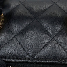 将图像加载到图库查看器中，CHANEL Small Vanity Case BlackAP2198 Lambskin
