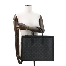 Load image into Gallery viewer, LOUIS VUITTON Soft Trunk・Briefcase NoirM44952 Monogram Eclipse
