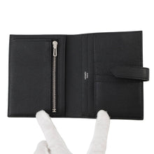 将图像加载到图库查看器中，HERMES Bearn Compact Mono Chrome So Black Epsom
