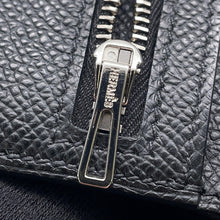 Load image into Gallery viewer, HERMES Bearn Compact Mono Chrome So Black Epsom
