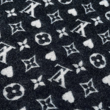 Load image into Gallery viewer, LOUIS VUITTON Echarpe Game On Scarf NoirMP2907 Cashmere100%
