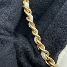 Load image into Gallery viewer, CHANEL Small vanity WhiteAP1447 Lambskin
