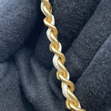 Load image into Gallery viewer, CHANEL Small vanity WhiteAP1447 Lambskin
