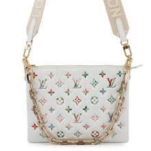 将图像加载到图库查看器中，LOUIS VUITTON Coussin Blanc/PinkM21209 Monogram Lamb Leather Size PM
