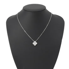 将图像加载到图库查看器中，Van Cleef &amp; Arpels Vintage Alhambra NecklaceVCARF48700 18K White Gold
