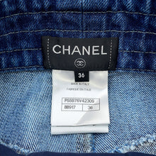 将图像加载到图库查看器中，CHANEL Denim CC LogoButton Skirt Size 36 BlueP55976 Cotton100%
