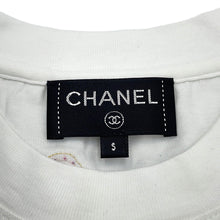 Load image into Gallery viewer, CHANEL Pharrell Williams Beaded T-Shirt Size S WhiteP61052 100% Cotton Sequins Beads
