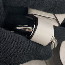 Load image into Gallery viewer, LOUIS VUITTON Carmel GarrettM21775 Monogram Mahina
