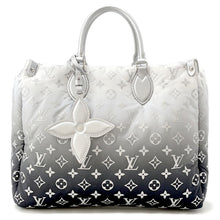 将图像加载到图库查看器中，LOUIS VUITTON LV SKI Onthego FrostM11847 Monogram・Nylon Size MM
