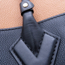 将图像加载到图库查看器中，LOUIS VUITTON On My Side NoirM53823 Monogram Calf Leather Size MM
