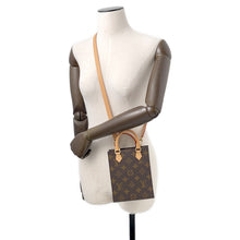 Load image into Gallery viewer, LOUIS VUITTON Petit Sac Plat BrownM81295 Monogram
