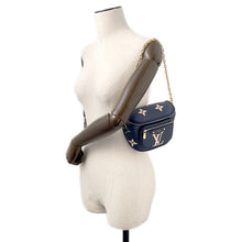 将图像加载到图库查看器中，LOUIS VUITTON Mini Bumbag Navy/CreamM85636 Monogram Empreinte Leather

