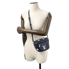 将图像加载到图库查看器中，LOUIS VUITTON Mini Bumbag Navy/CreamM85636 Monogram Empreinte Leather
