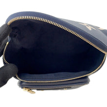 将图像加载到图库查看器中，LOUIS VUITTON Mini Bumbag Navy/CreamM85636 Monogram Empreinte Leather
