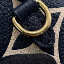 将图像加载到图库查看器中，LOUIS VUITTON Mini Bumbag Navy/CreamM85636 Monogram Empreinte Leather
