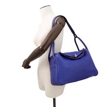 Load image into Gallery viewer, HERMES Lindy Blue Electric Taurillon Clemence Size 30
