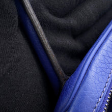 Load image into Gallery viewer, HERMES Lindy Blue Electric Taurillon Clemence Size 30
