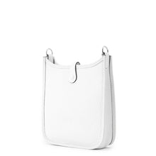 Load image into Gallery viewer, HERMES Evelyne Long New White Taurillon Clemence Size TPM
